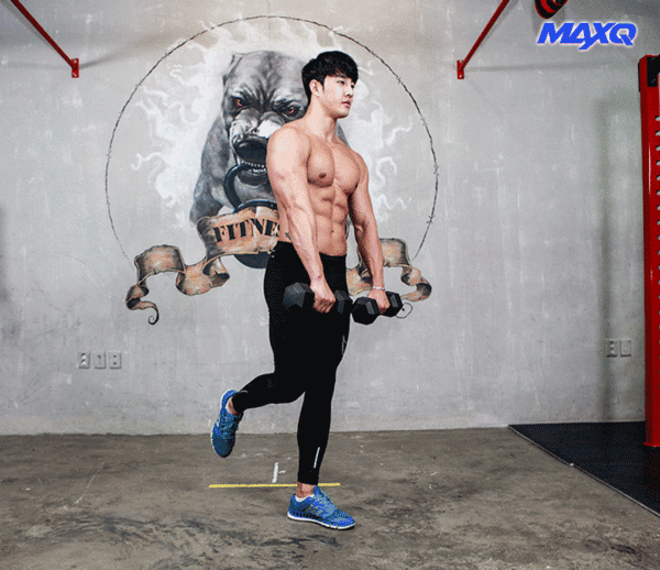 ‘멸치’에서 세계 최고 ‘근육남’ 된 비결 < Healthtory < 기사본문 - 맥스큐 ‘멸치’에서 세계 최고 ‘근육남’ 된 비결